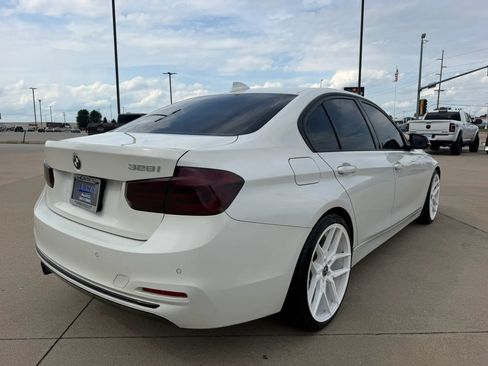 Used 2016 BMW 328i Sedan RWD image 13