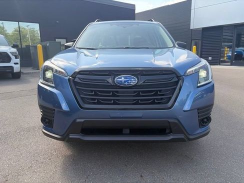 Used 2023 Subaru Forester AWD/4WD image 4