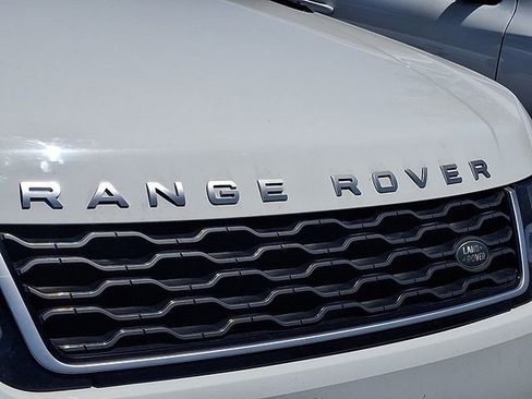 Used 2018 Land Rover Range Rover Sport HSE AWD/4WD image 10