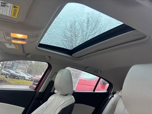 Used 2017 MAZDA MAZDA3 Grand Touring image 12