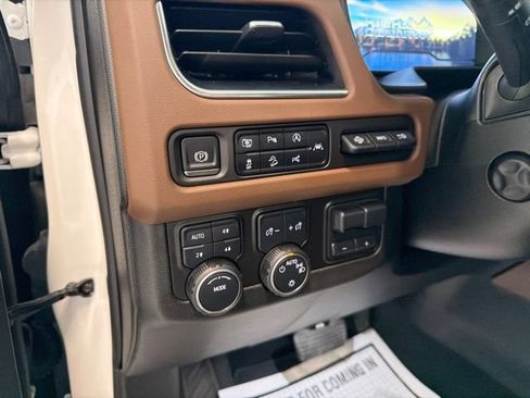 Used 2024 Chevrolet Tahoe High Country w/ Advanced Technology Package AWD/4WD image 29