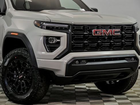 New 2026 GMC Canyon Elevation w/ Convenience Package image 2
