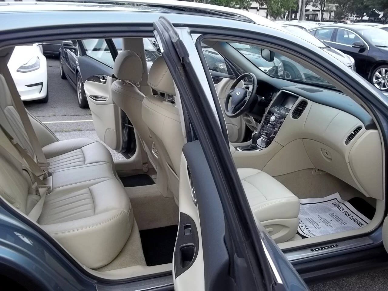 Used 2016 INFINITI QX50 AWD w/ Premium Plus Package image 9
