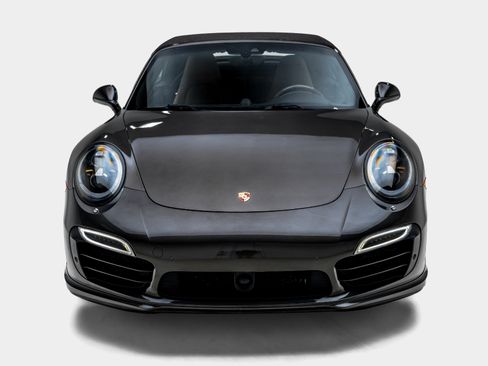 Used 2015 Porsche 911 Turbo AWD/4WD image 3