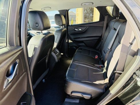 Used 2020 Chevrolet Blazer LT w/ Sound & Technology Package image 11