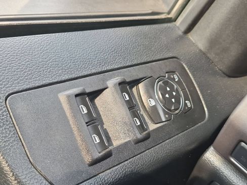 Used 2019 Ford F150 XLT w/ Equipment Group 302A Luxury AWD/4WD image 30