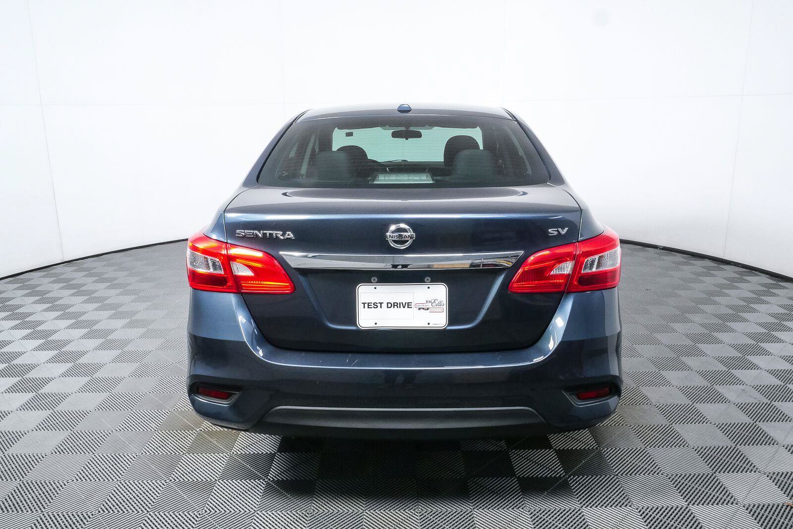 Used 2017 Nissan Sentra SV FWD image 22