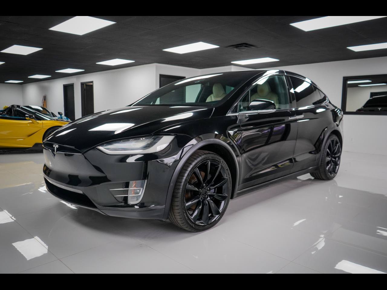Used 2020 Tesla Model X Long Range AWD/4WD image 1