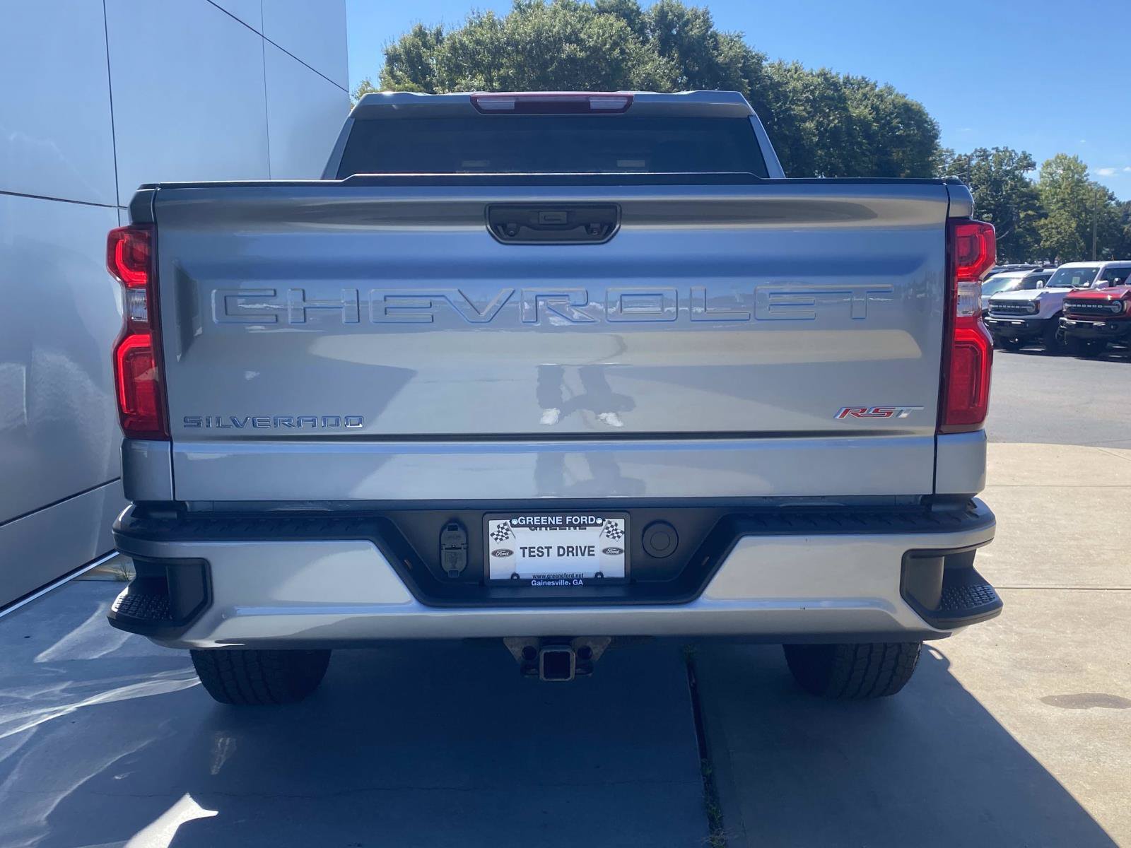 Used 2024 Chevrolet Silverado 1500 RST AWD/4WD image 5