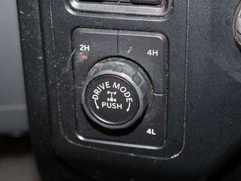 Used 2023 Ford F150 XL w/ Trailer Tow Package image 43