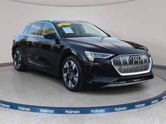 Used 2022 Audi e-tron Premium video 1
