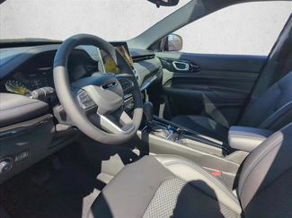 New 2026 Jeep Compass Latitude video 2