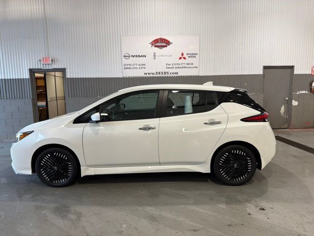 Certified 2024 Nissan Leaf SV Plus FWD image 8