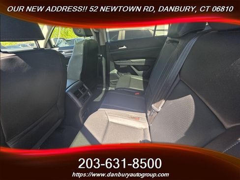 Used 2020 Volkswagen Atlas SE w/ Panoramic Sunroof Package FWD image 5