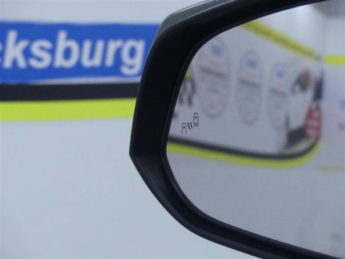 Used 2022 Toyota RAV4 XLE image 25