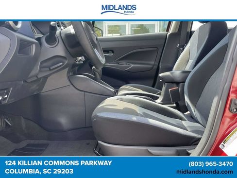 Used 2025 Nissan Versa SV FWD image 13