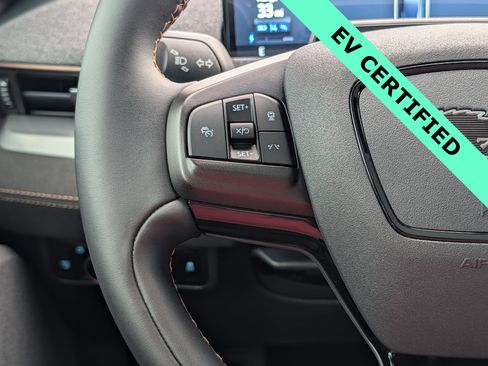 Certified 2023 Ford Mustang Mach-E GT image 25