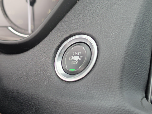 Used 2020 Cadillac XT4 Sport w/ LPO, Midnight Sport Package FWD image 37