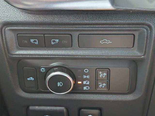 Used 2022 Ford F150 Lariat AWD/4WD image 27