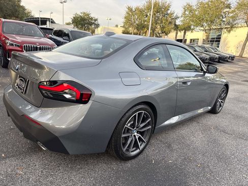 Used 2025 BMW 230i Coupe image 4