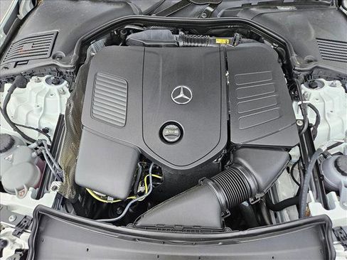 Used 2025 Mercedes-Benz C 300 Sedan image 17