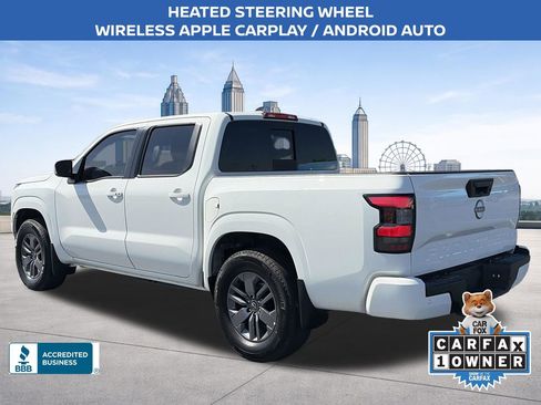 Certified 2025 Nissan Frontier SV w/ SV Convenience Package RWD image 3
