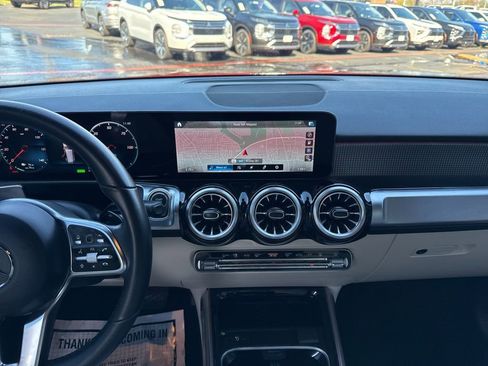 Used 2023 Mercedes-Benz EQB 250+ w/ Exclusive Package image 21