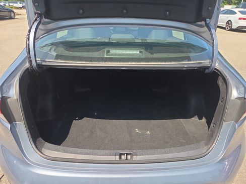 Used 2024 Toyota Corolla LE FWD image 9