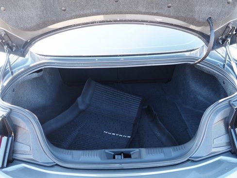 Used 2024 Ford Mustang Coupe image 12