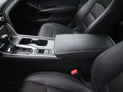 Used 2019 Honda Accord Sport image 21