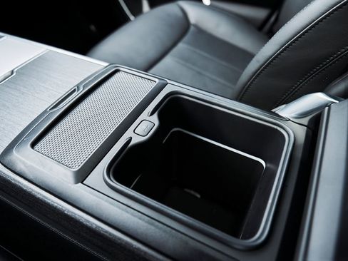 Used 2025 Land Rover Range Rover SE AWD/4WD image 61