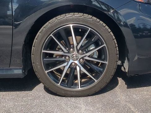 Used 2025 Toyota Camry LE image 11