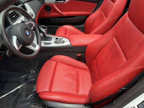 Used 2016 BMW Z4 sDrive28i RWD image 5
