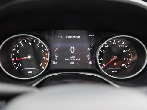 Used 2021 Jeep Compass Latitude w/ Convenience Group image 40