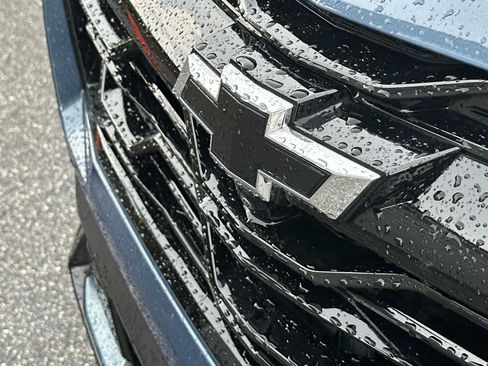 Certified 2025 Chevrolet Equinox RS w/ Safety and Technology Package FWD image 10