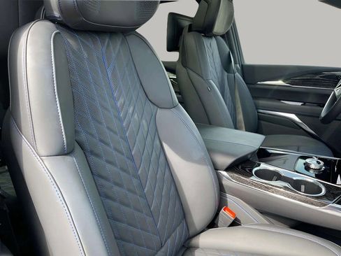 New 2025 Cadillac Escalade IQ Luxury 1 image 19