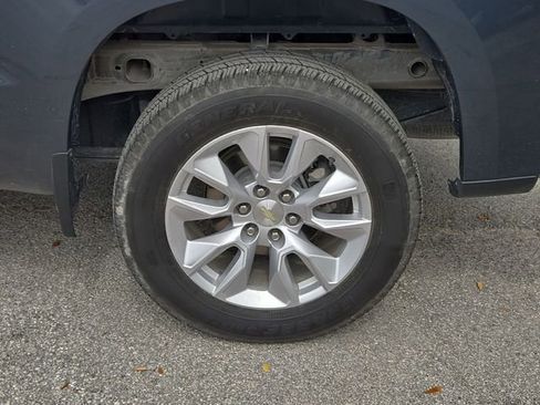 Used 2019 Chevrolet Silverado 1500 Custom w/ Trailering Package image 6