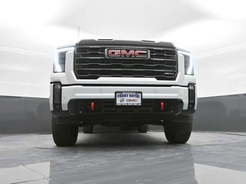 Used 2024 GMC Sierra 2500 AT4 w/ AT4 Premium Plus Package image 37