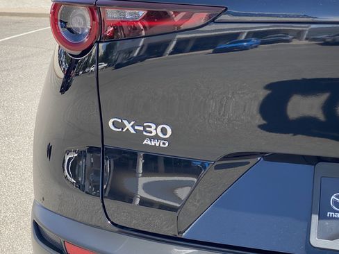 Certified 2025 MAZDA CX-30 AWD 2.5 S w/ Preferred Package image 27