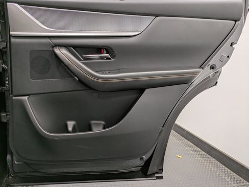 Certified 2025 MAZDA CX-90 3.3 Turbo w/ Premium Sport Pkg image 24