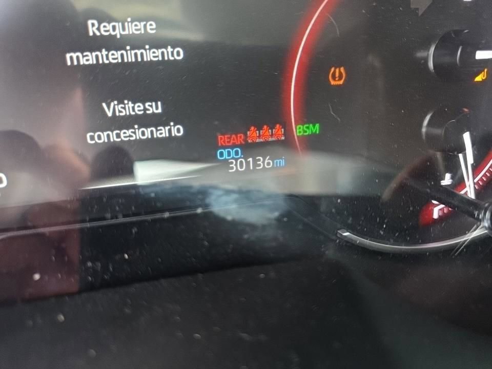 Used 2025 Toyota RAV4 XLE Premium FWD image 5