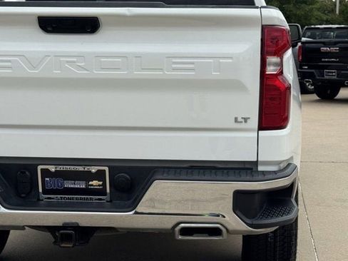 Used 2023 Chevrolet Silverado 1500 LT w/ Z71 Off-Road Package AWD/4WD image 7