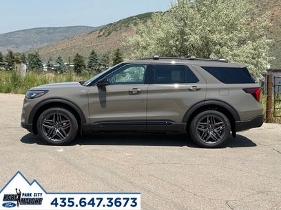 New 2026 Ford Explorer ST-Line w/ ST-Line Street Pack
