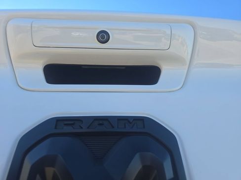 Used 2021 RAM 1500 Big Horn AWD/4WD image 13