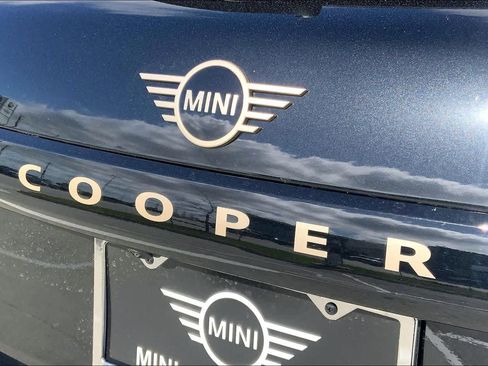 New 2026 MINI Cooper 4-Door Hardtop image 15