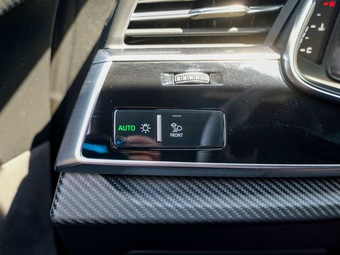 Used 2025 Audi SQ8 Prestige w/ Prestige Package AWD/4WD image 53