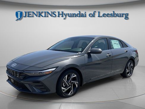 New 2026 Hyundai Elantra Limited image 14