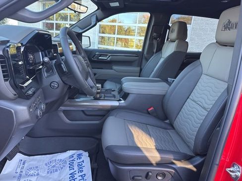 New 2026 Chevrolet Silverado 1500 ZR2 w/ ZR2 Bison Edition image 22