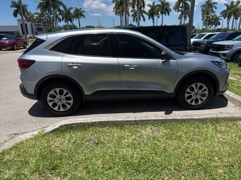 Certified 2024 Ford Escape Active w/ Tech Pack #1 AWD/4WD image 4