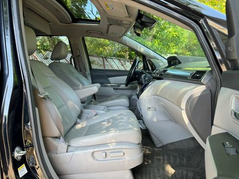 Used 2016 Honda Odyssey Touring image 27
